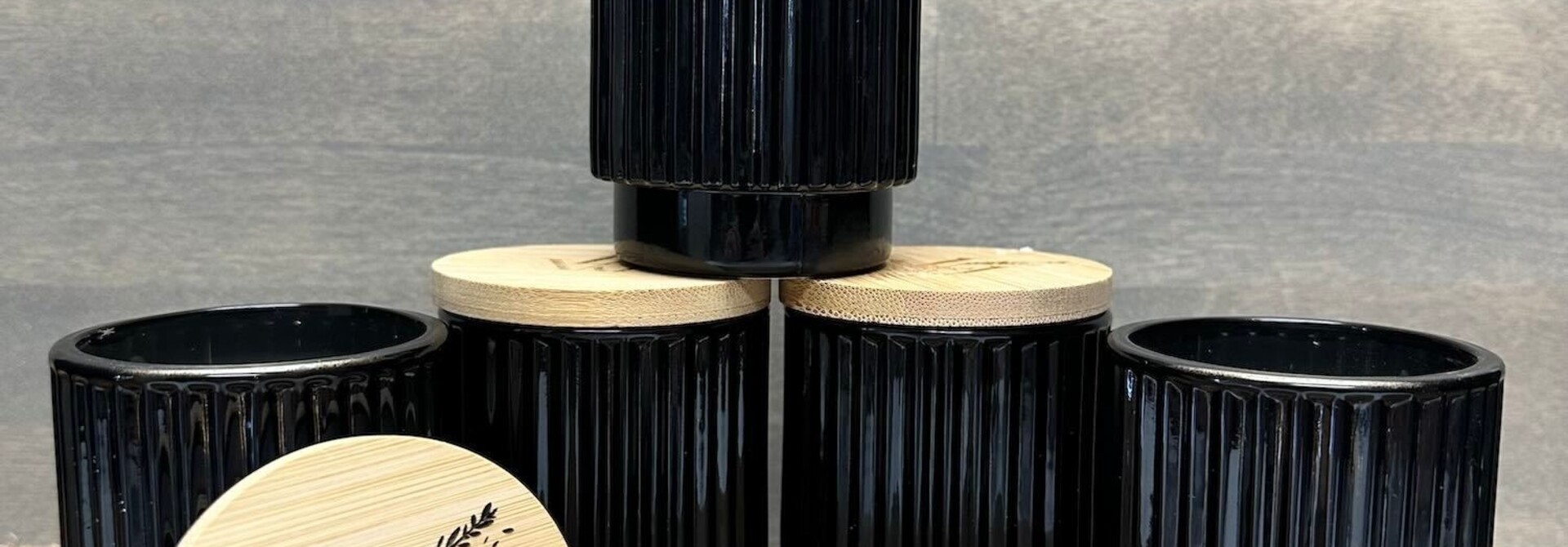 Glass Lavender Candle - Black