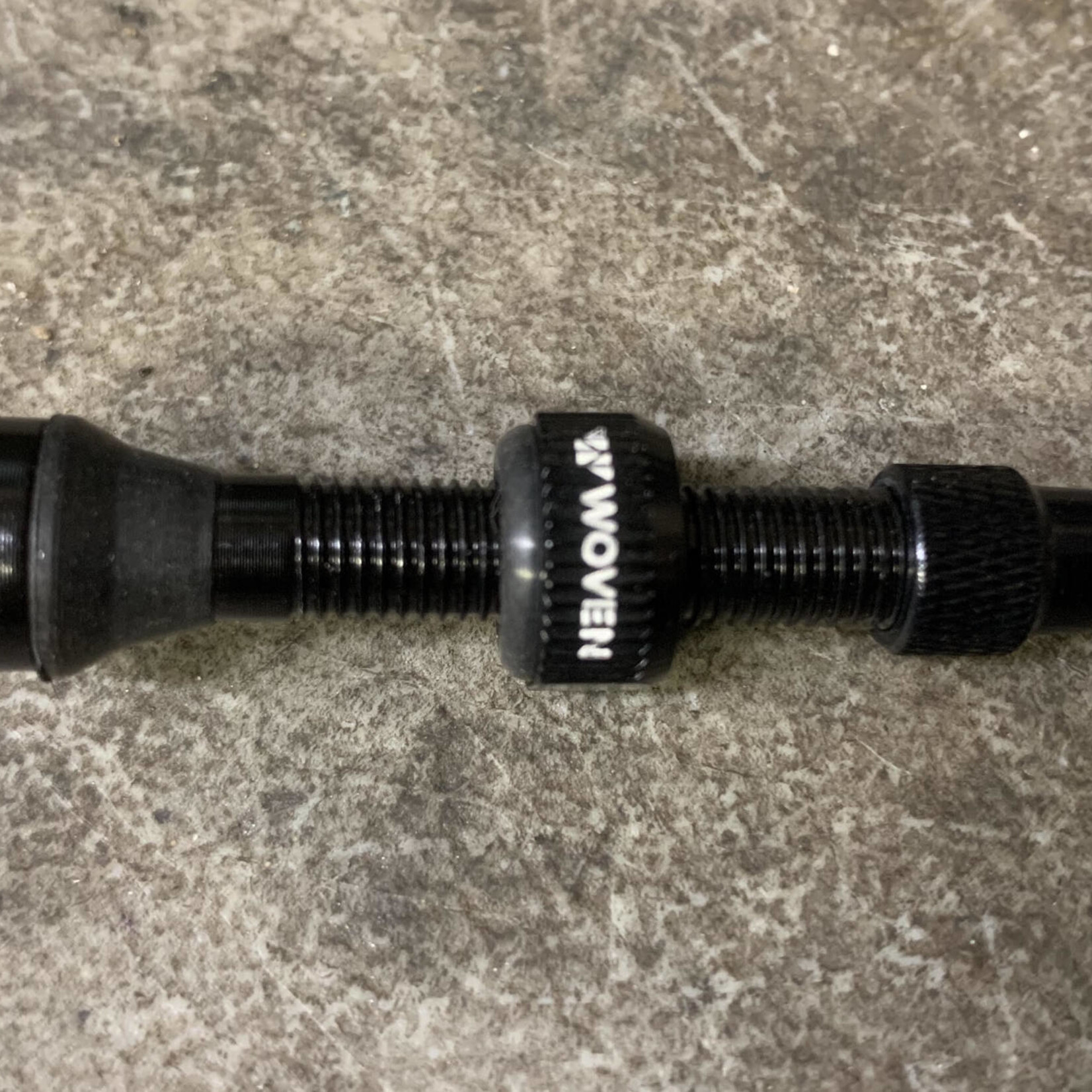 Woven Woven Valve Stem (40mm)