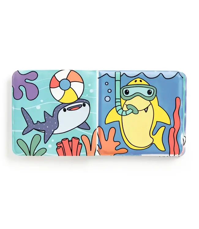 Chronicle Books Shark Splash! Color Magic Bath Book