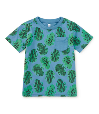 Tea Collection Printed Pocket Tee - Hopalong Frogs