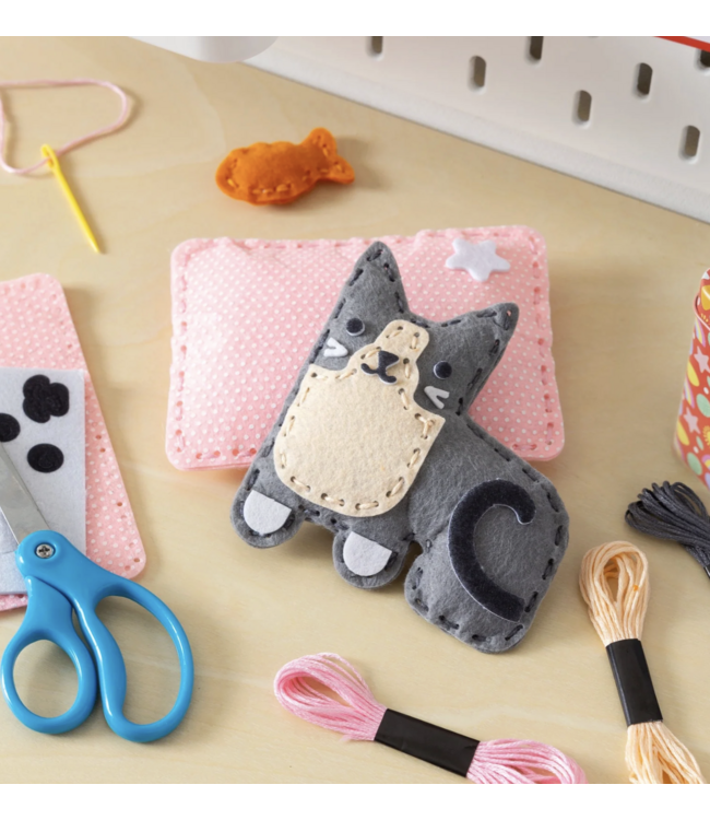 Petit Collage Mini Craft Kit: Pocket Pet Kitten