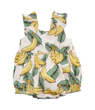 Pink Chicken Via Bubble - Banana Leaves