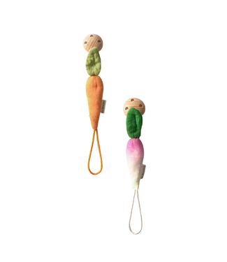 Oli & Carol Pacifier Clip