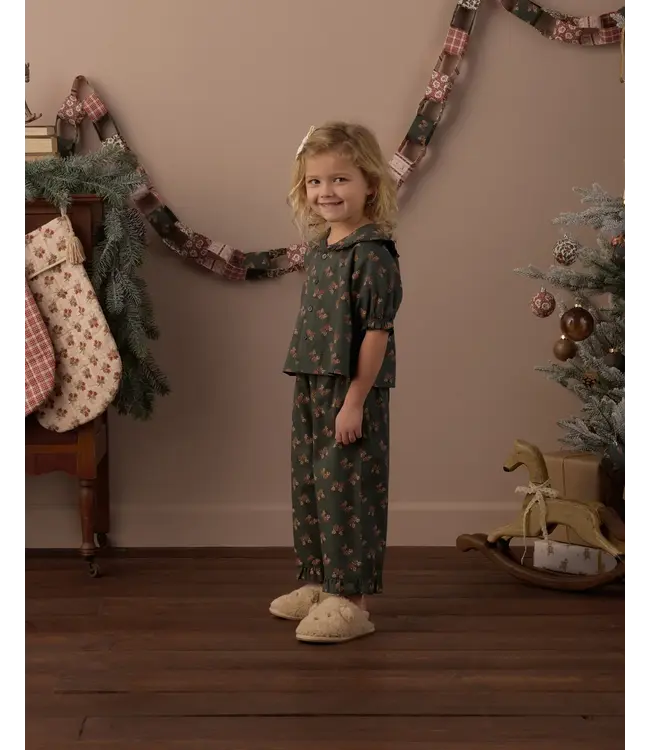 Rylee & Cru Slippers