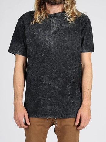 Lira Clothing MEN'S HENLEY T-SHIRT MINERAL WASH