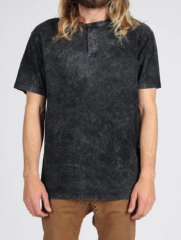 Lira Clothing MEN'S HENLEY T-SHIRT MINERAL WASH