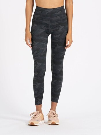 Vuori WOMEN'S CLEAN ELEVATION LEGGING BLACK CAMO