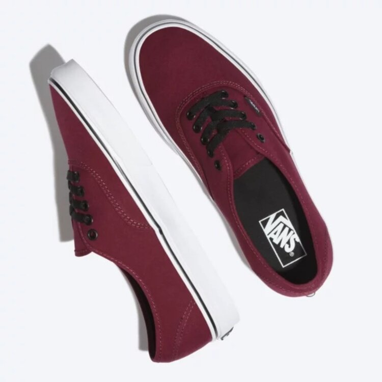 Vans AUTHENTIC