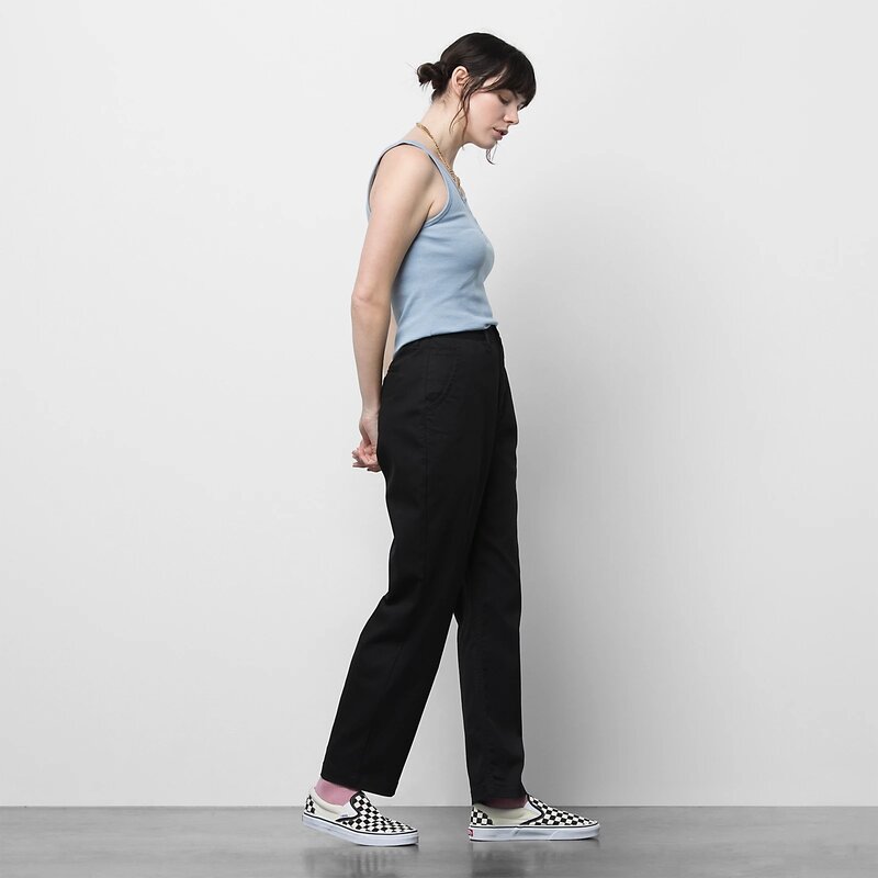 Vans WOMEN'S RELAXED AUTHENTIC CHINO