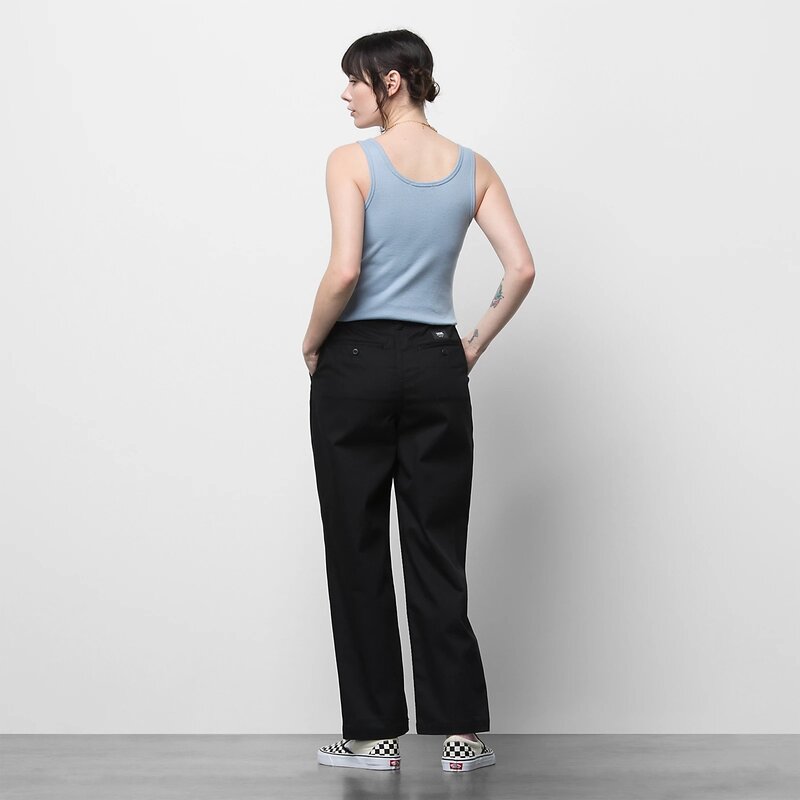 Vans WOMEN'S RELAXED AUTHENTIC CHINO