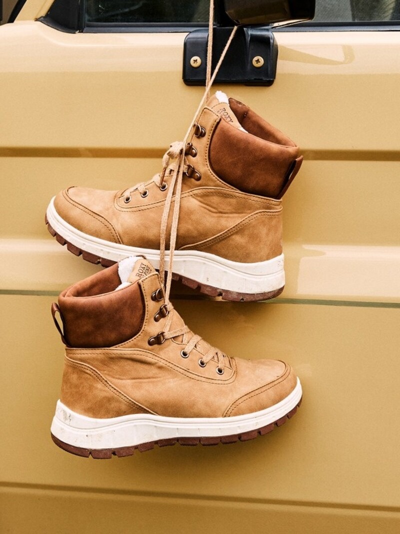 Roxy KARMEL TAN