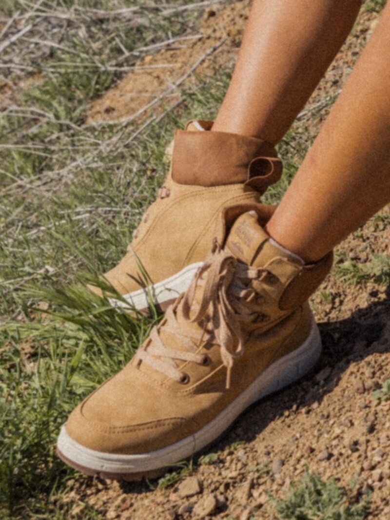 Roxy KARMEL TAN
