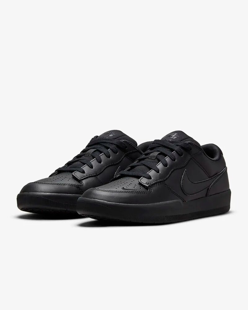 Nike shop sb $24.99