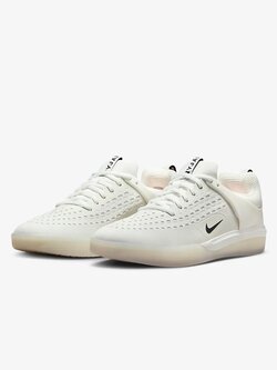 Nike SB MEN'S NYJAH 3 WHITE/BLACK/HYPER PINK