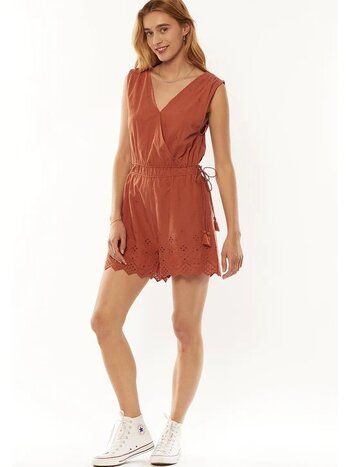 Amuse Society WOMEN'S ONLY FOR YOU JUMPER AUBURN