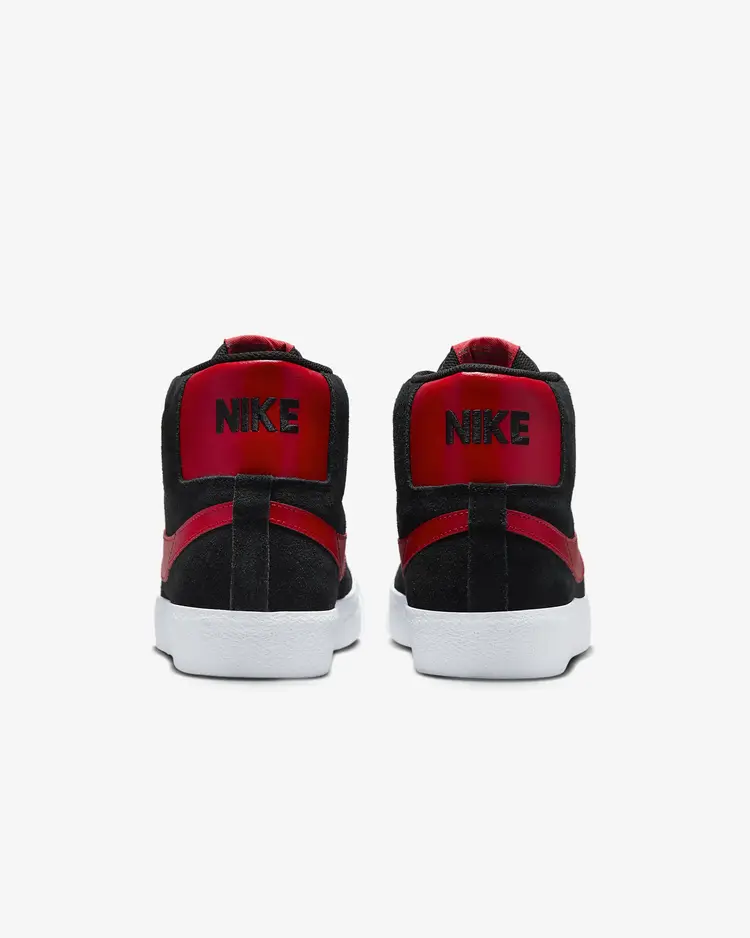 Nike SB ZOOM BLAZER MID