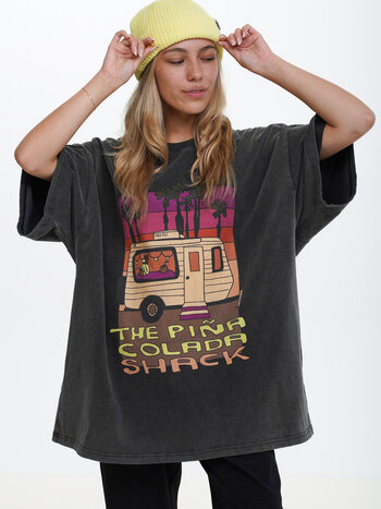 Notice the reckless WOMEN PINA COLADA SHACK OVERSIZED CHARCOAL