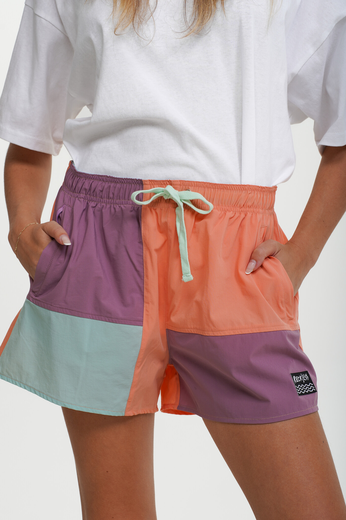 Notice the reckless FEMME OFFSHORE SPORT PEACH PURPLE