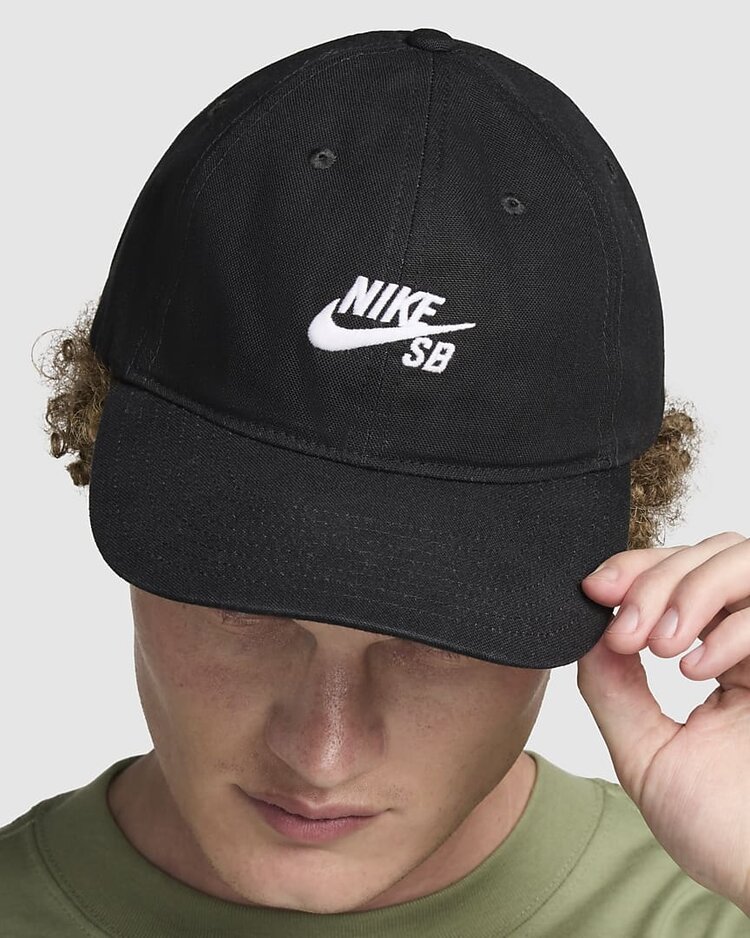 Nike SB MEN'S CLUB UNSTRUCTURED SKATE CAP