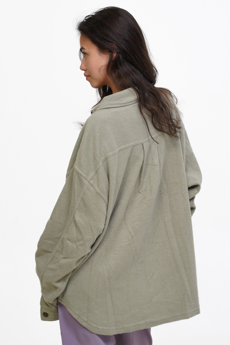 Notice the reckless FEMME WILLOW SHACKET