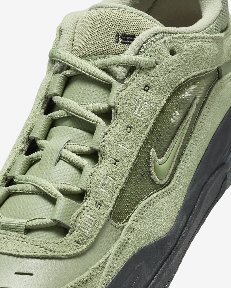 Nike MEN'S AIR MAX ISHOD 2 OIL GREEN