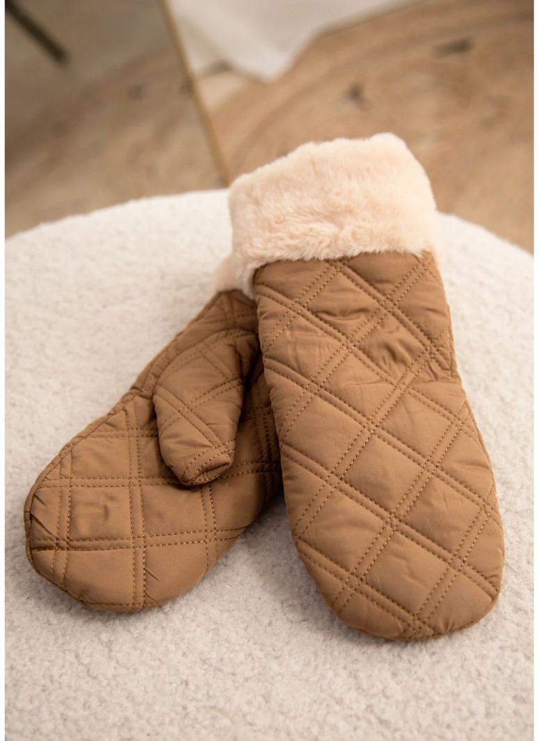 Only FEMMES JENNI QUILTED MITTENS CAMEL