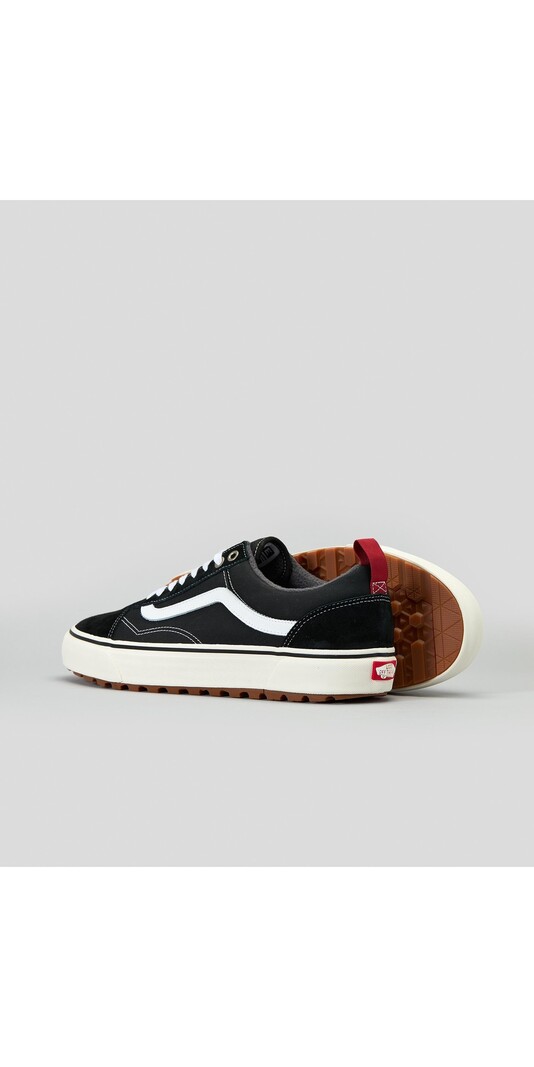 Vans MEN'S UA OLD SKOOL MTE-1 BLACK/WHITE