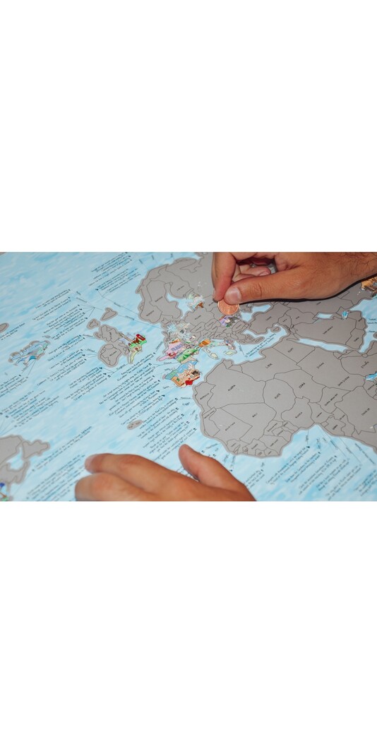 GLOBE TROTT-AIR BUCKETLIST SCRATCH MAP
