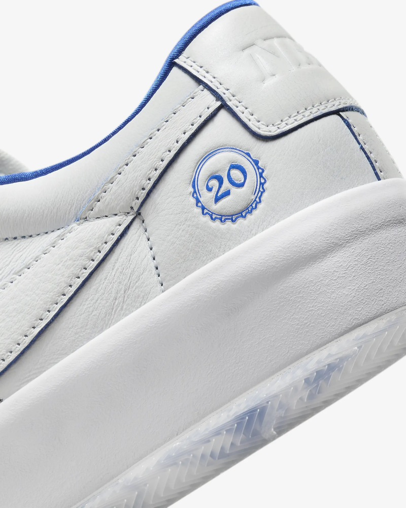 Nike SB HOMMES BLAZER LOW PRO GT PREMIUM SUMMIT WHITE/GAME ROYAL