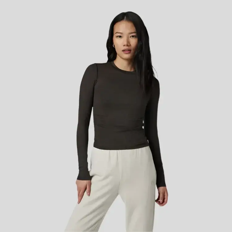 Vuori WOMEN'S HALO RUCHED LS