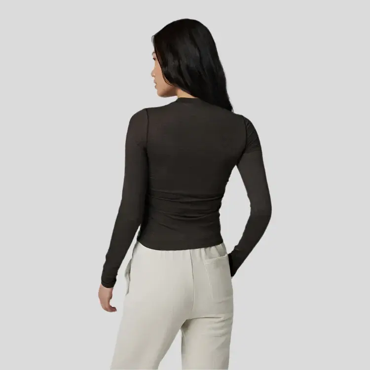 Vuori WOMEN'S HALO RUCHED LS