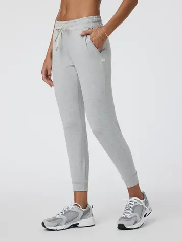 Vuori FEMMES PERFORMANCE JOGGER PALE GREY HEATHER