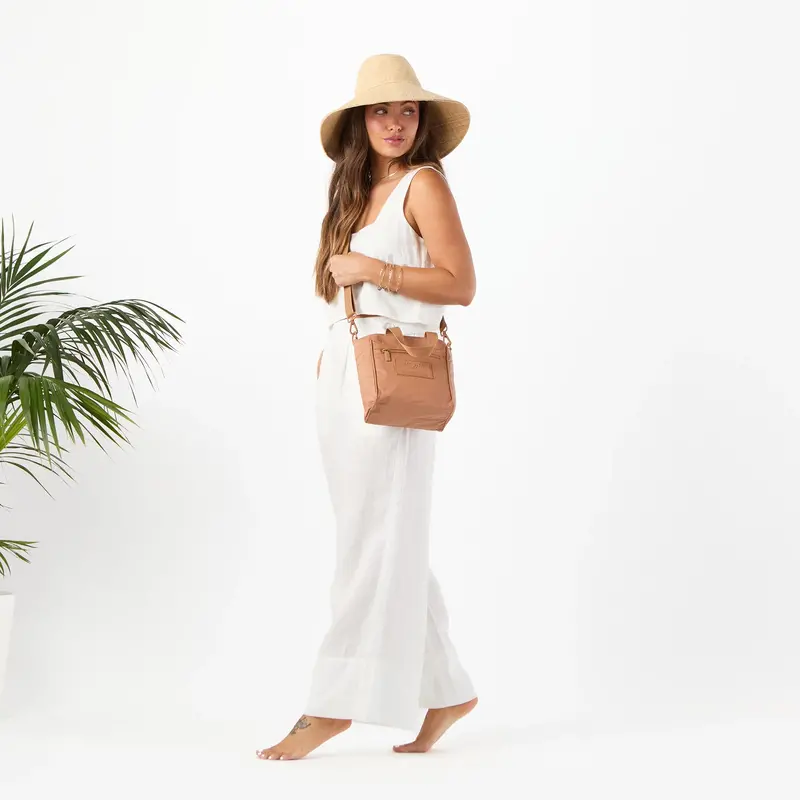 Aloha MONOCHROME CROSSBODY TOFFEE