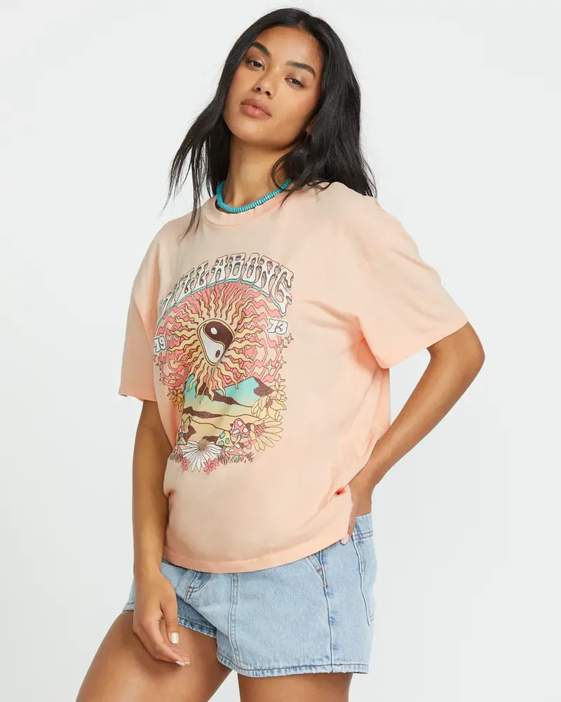 Billabong WOMEN'S IN THE BALANCE SHORT SLEEVE TEE SOFT PEACH