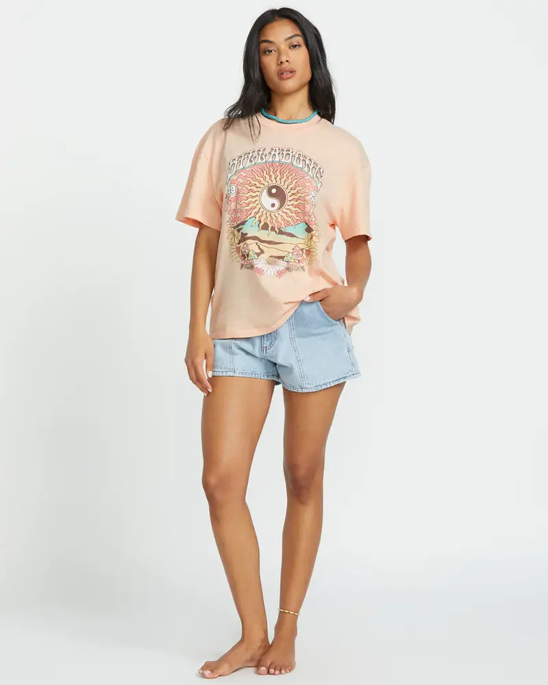 Billabong WOMEN'S IN THE BALANCE SHORT SLEEVE TEE SOFT PEACH