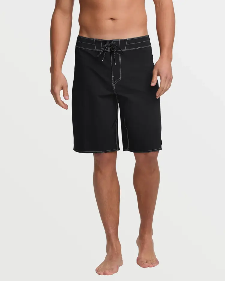 Billabong MEN'S CORE LORD PRO PERFORMANCE BOARDSHORTS BLACK