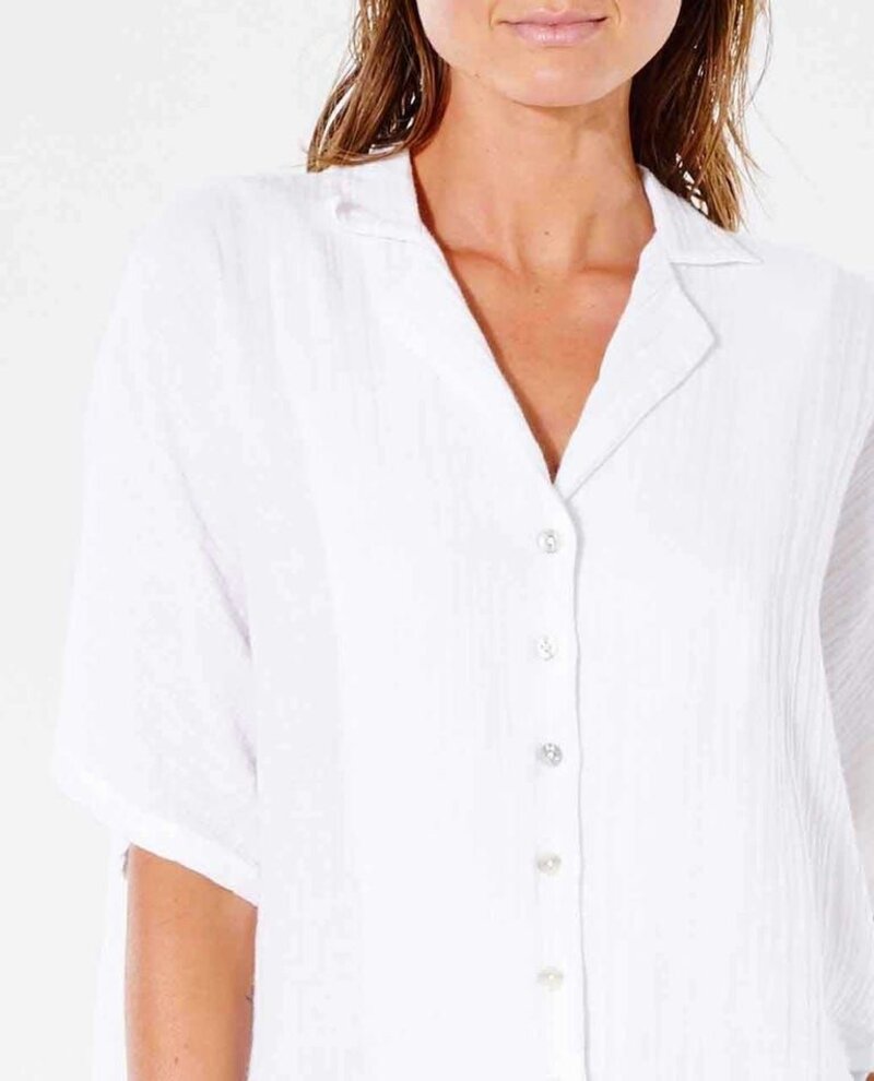 RIP CURL FEMMES PREMIUM SURF SHORT SLEEVE SHIRT WHITE