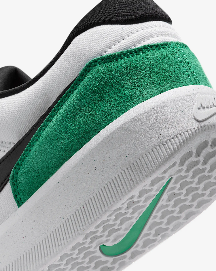 Nike SB HOMMES FORCE 58 WHITE/BLACK/STADIUM GREEN