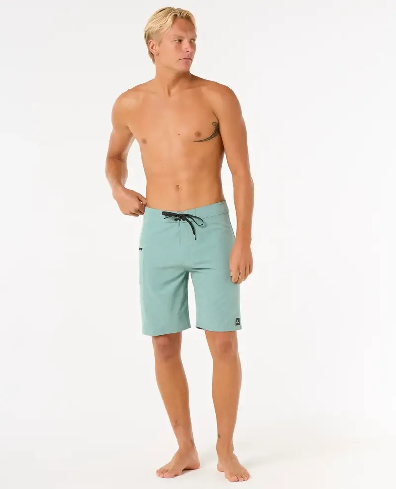 RIP CURL HOMMES MIRAGE CORE BOARDSHORT BLUE LAGOON