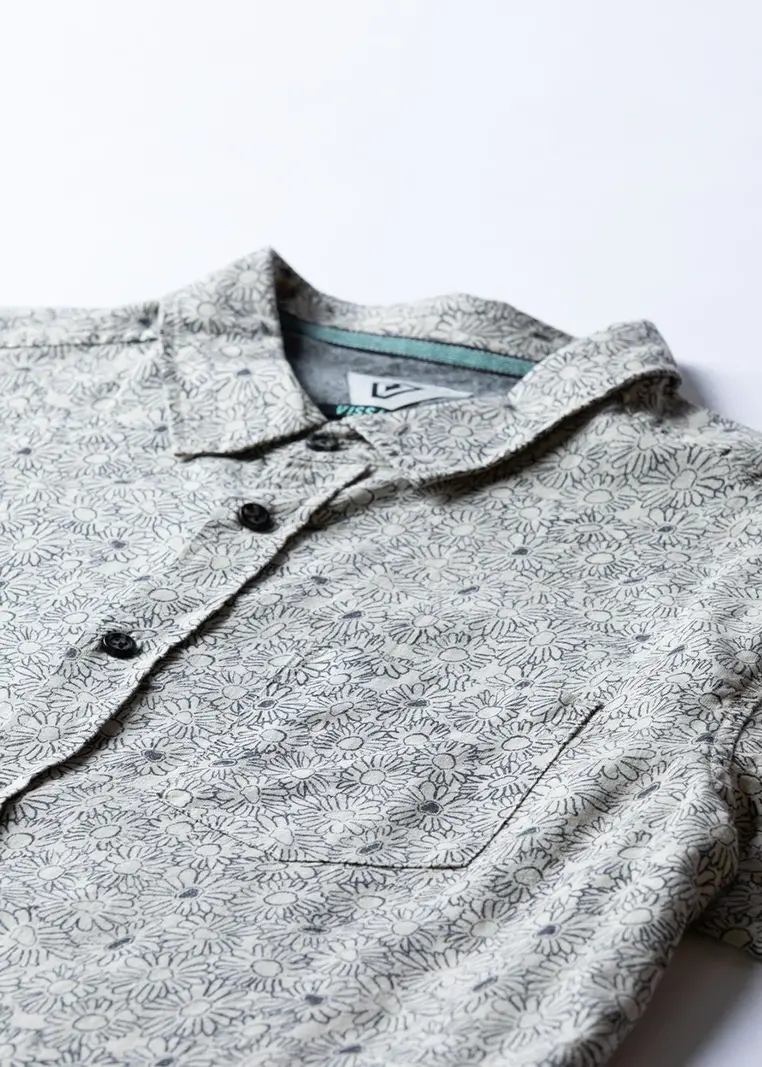 Vissla HOMMES LAZY DAISY ECO SHORT SLEEVE SHIRT DUNE