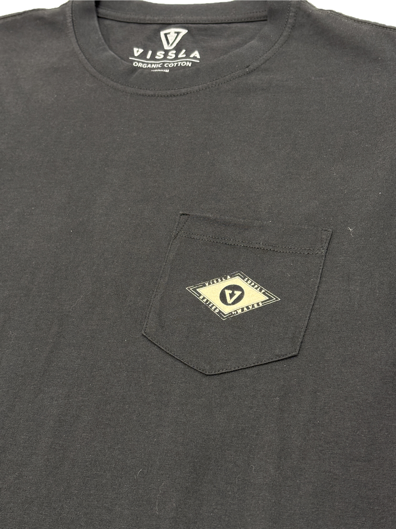 Vissla HOMMES WAVE CHASERS PREMIUM ORGANIC POCKET TEE PHANTOM