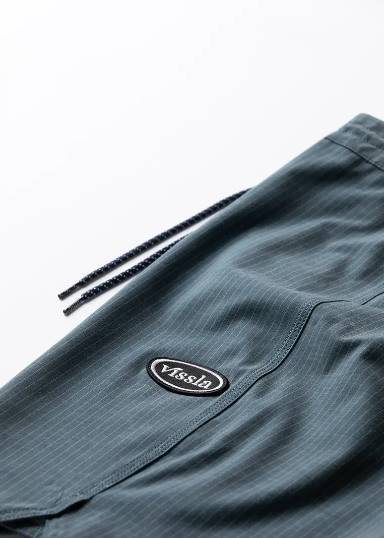 Vissla MEN'S LONG SETS 21 BOARDSHORT NAVY