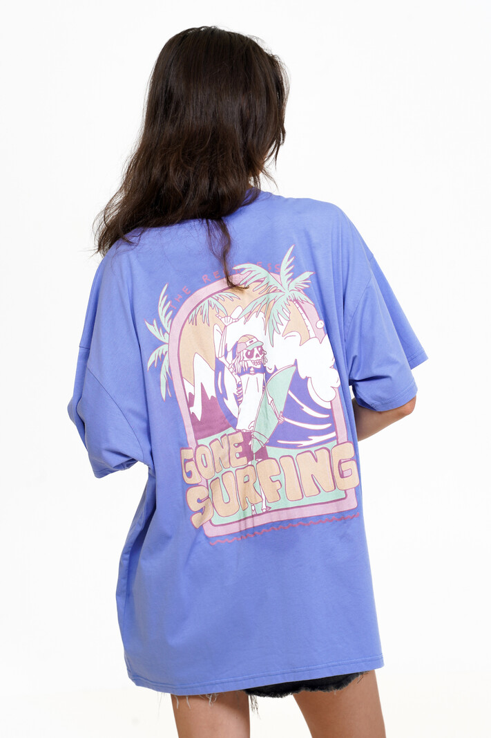 Notice the reckless WOMEN'S GONE SURFING OVERSIZED T-SHIRT PURPLE