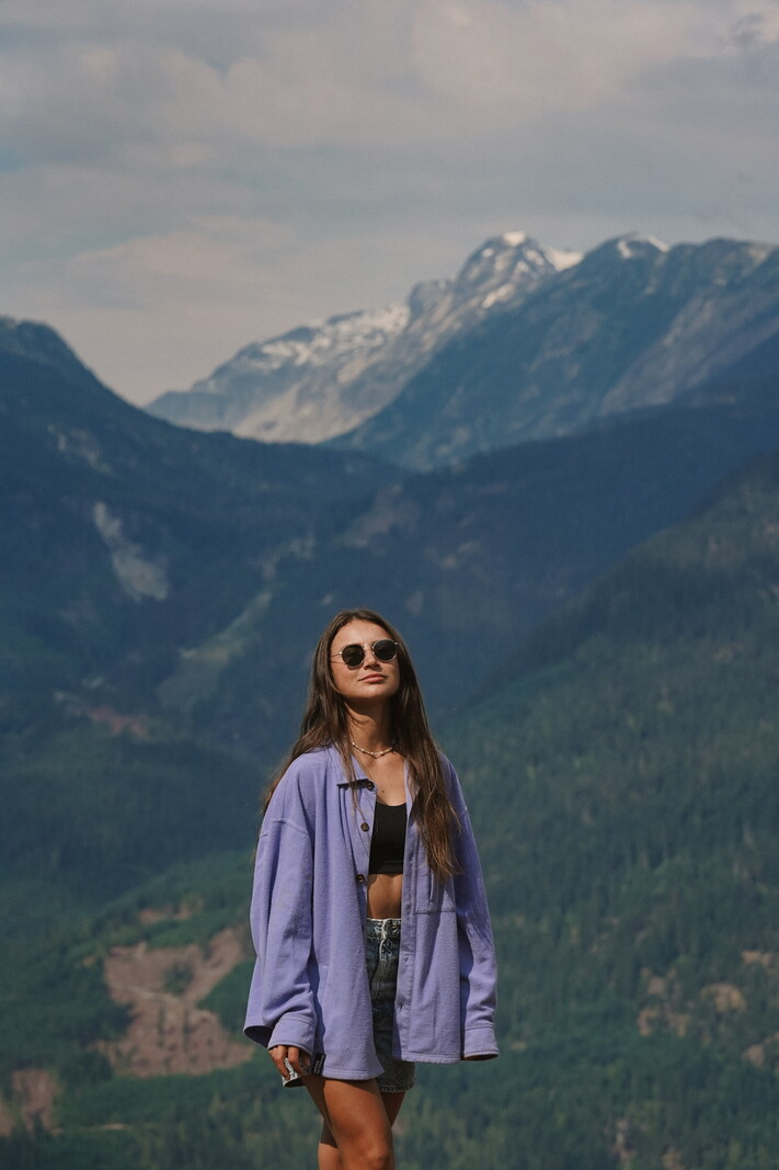 Notice the reckless WOMEN'S INDIGO SHACKET LS LILAC
