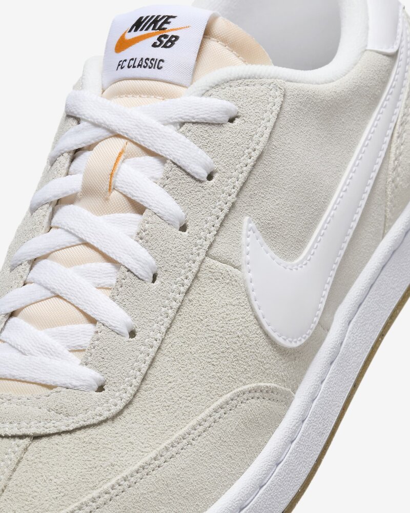 Nike SB HOMMES FC CLASSIC 2X SUMMIT WHITE