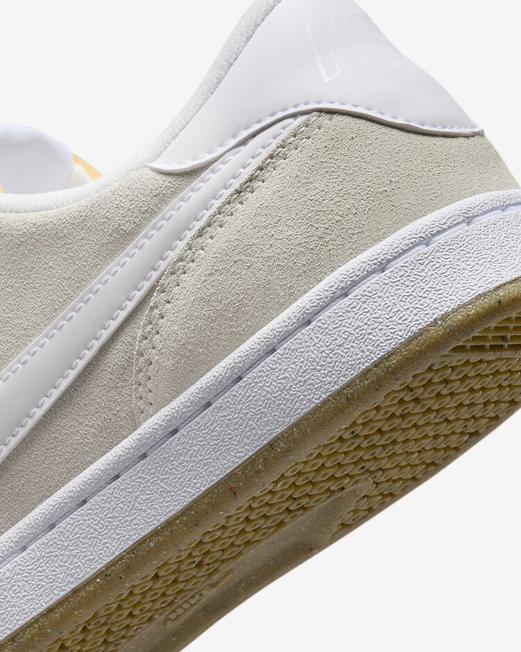Nike SB HOMMES FC CLASSIC 2X SUMMIT WHITE