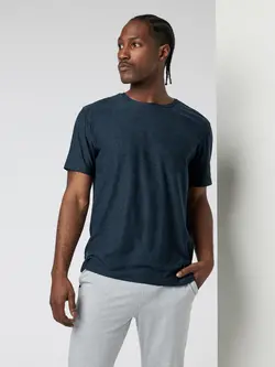 Vuori MEN'S STRATO TECH TEE NAVY HEATHER