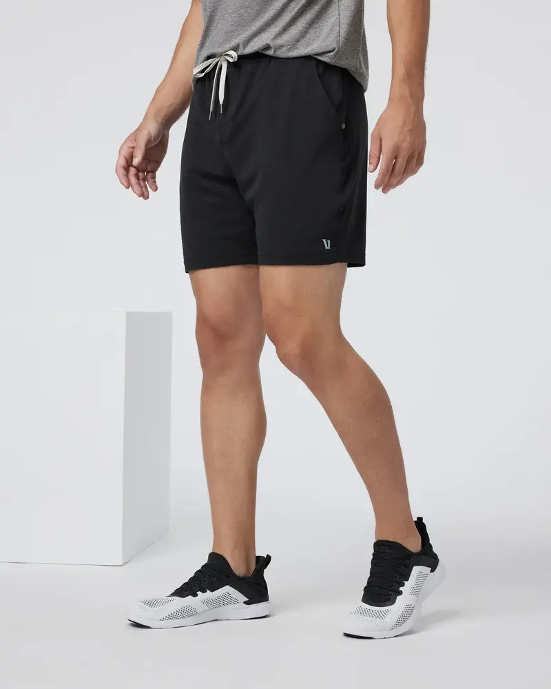 Vuori MEN'S PONTO PERFORMANCE SHORT 7"