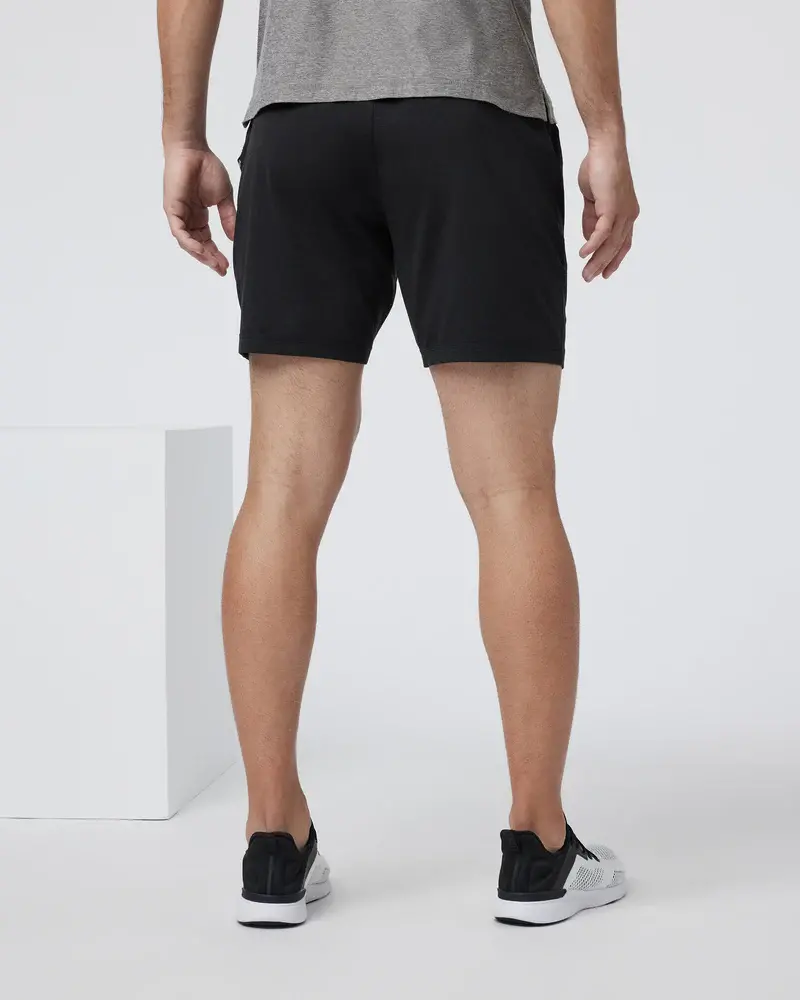 Vuori MEN'S PONTO PERFORMANCE SHORT 7"