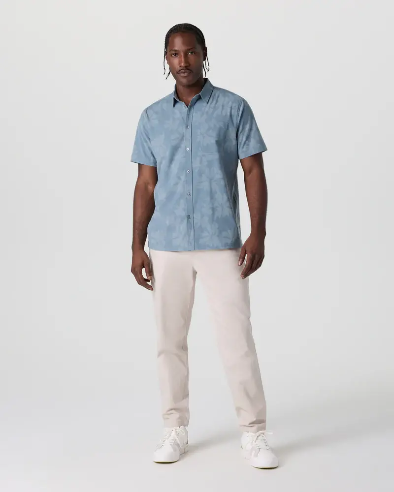 Vuori HOMMES BRIDGE BUTTON DOWN SHORT SLEEVE DUSTY BLUE PLUMERIA